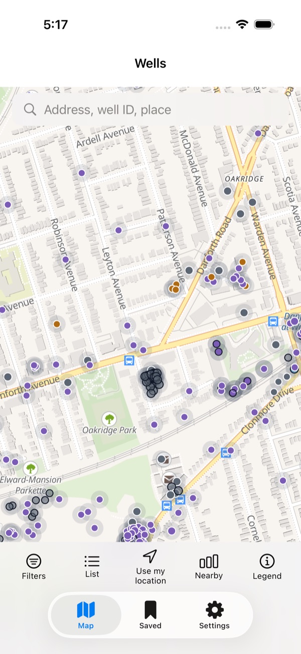 Map of Toronto's Danforth Avenue and Oakridge Park area zoomed in far enough that each well record is its own marker along the residential streets.